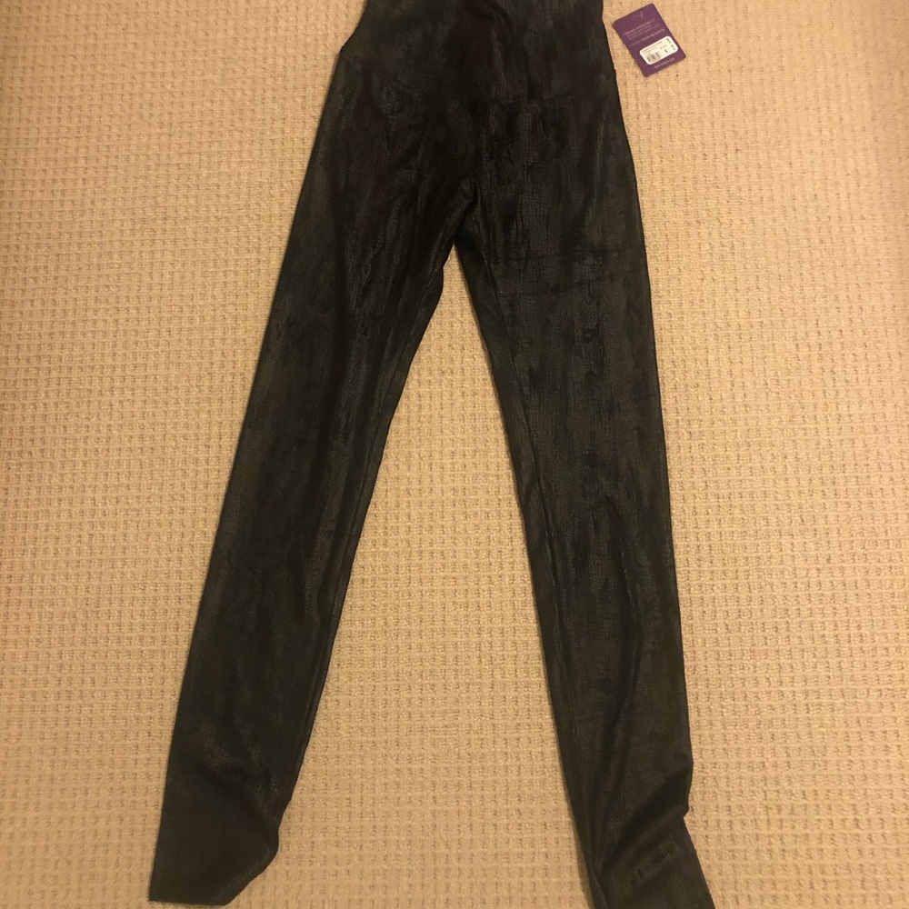 Faux leather leggings
